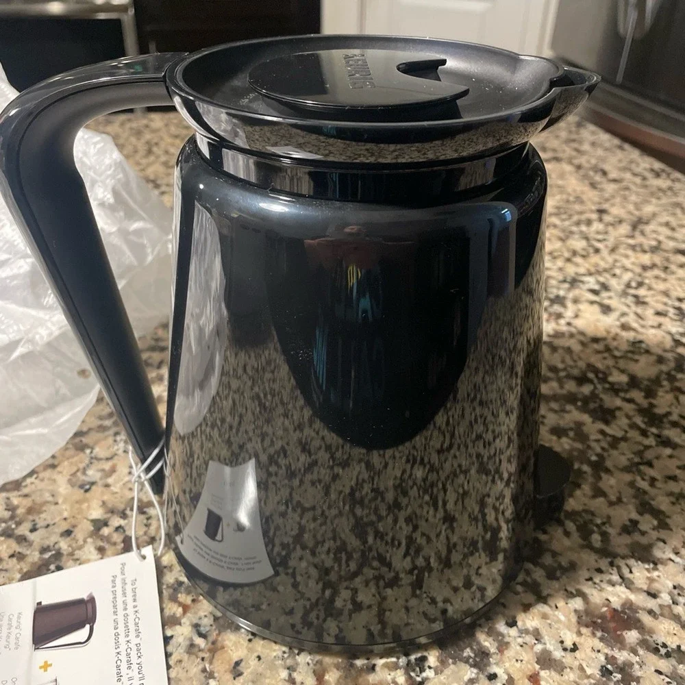 Keurig 2.0 carafe plastic 32‎ oz